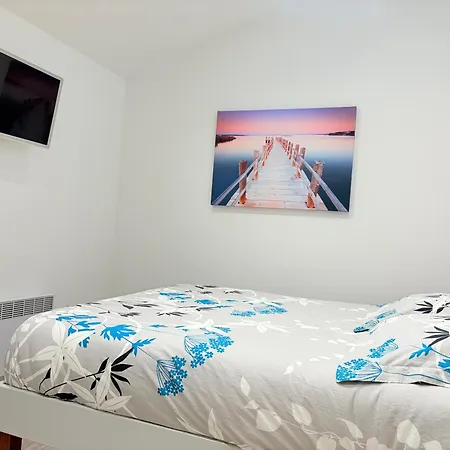 Maison Gekko, Climatisée Avec Patio, Places De Parking Privées, à 800m * Palavas-les-Flots