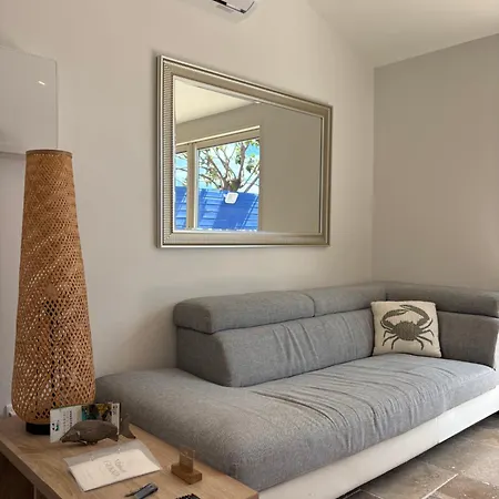 Maison Gekko, Climatisée Avec Patio, Places De Parking Privées, à 800m Сasa de vacaciones