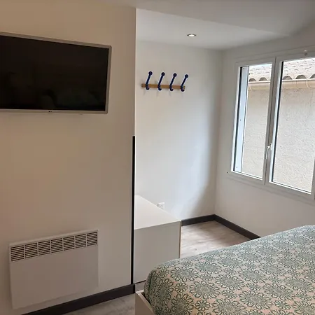 Maison Gekko, Climatisée Avec Patio, Places De Parking Privées, à 800m Сasa de vacaciones
